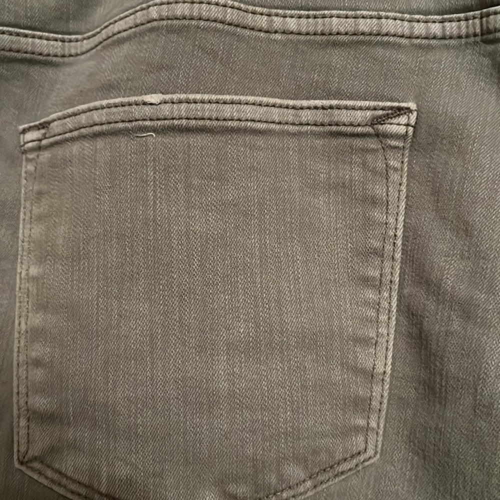 Vigoss Size 20 Denim Marley Shorts-Frayed Hem - Picture 3 of 12